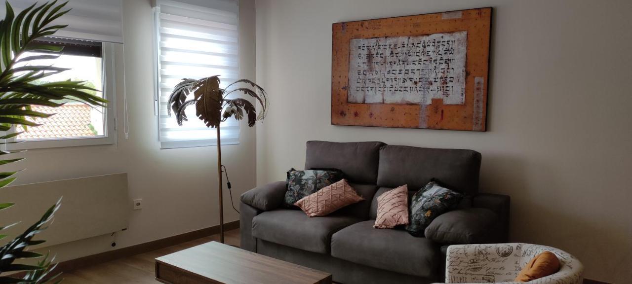 Divina 10 Daire Avilés Dış mekan fotoğraf